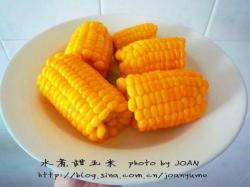水煮甜玉米