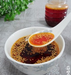 自制辣椒红油和油泼辣子