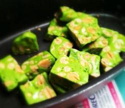 手工抹茶牛轧糖