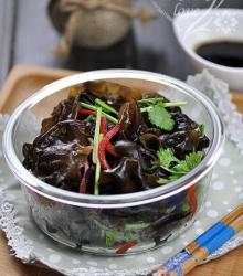 凉拌黑木耳