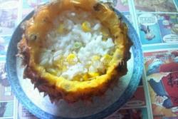甜玉米粒菠萝饭