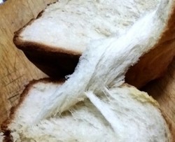 东菱面包机做出拉丝好面包
