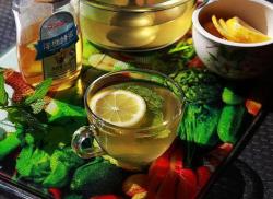 冰爽一夏之蜂蜜柠檬绿茶