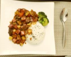 咖喱土豆牛肉饭