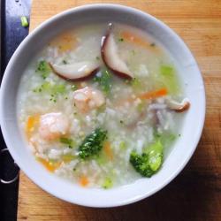 蔬菜虾仁粥