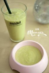 牛油果黄瓜苹果汁