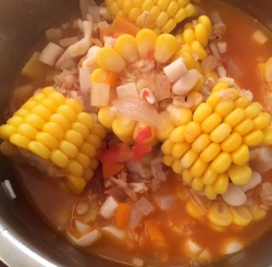 玉米蔬果养生汤