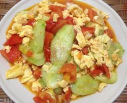 黄瓜西红柿炒鸡蛋