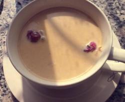玫瑰花草奶茶