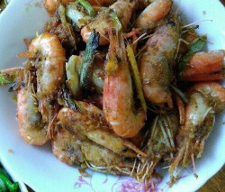 咸蛋黄炒大头虾