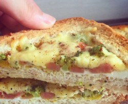 快手早餐-吐司小披萨