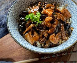 老北京三鲜打卤面