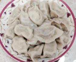 猪肉虾仁芹菜馅饺子