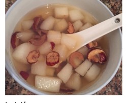 冰糖雪梨红枣汤