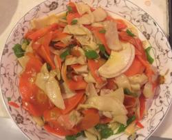 胡萝卜炒杏鲍菇