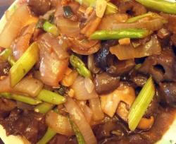 芦笋洋葱红烧海参