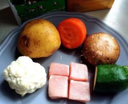 宝宝猪肉杂菜饼