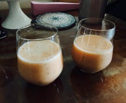 草莓奇异果益力多