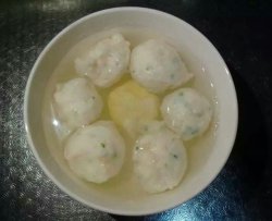 萝卜丝虾丸汤