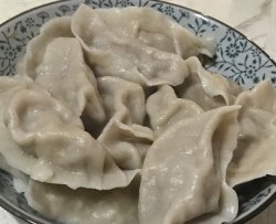东北酸菜猪肉水饺