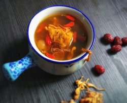 虫草花骨头汤