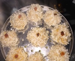 蒸马蹄糯米肉丸子