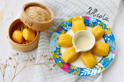 黄金馒头蘸炼奶