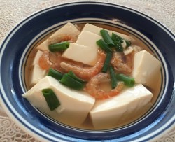 留学生超简单虾干蒸豆腐