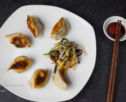 拯救一切的速冻水饺,1秒变锅贴