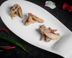 夏日蜂蜜糟卤浸三宝 - 鸭舌、翅尖、猪肠