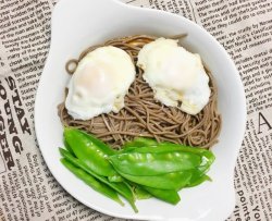 无油版一个鸡蛋两个煎蛋