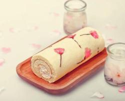 樱花蛋糕卷