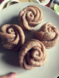 黑玫瑰黑麦馒头