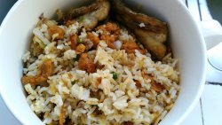 香菇肉末海胆炒饭