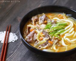 咖喱肥牛乌冬面