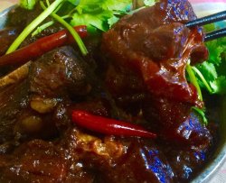 红烧牛筋、牛肋排