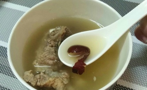 粉葛骨頭湯