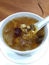 花胶红枣雪耳羹