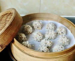糯米蒸猪肉丸子