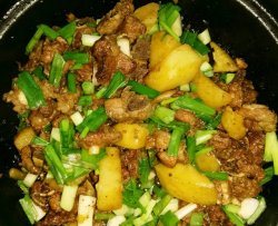 红烧排骨焖土豆