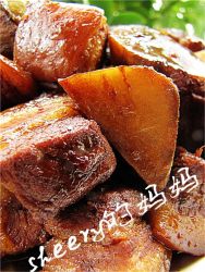 茨 菇 烧 肉