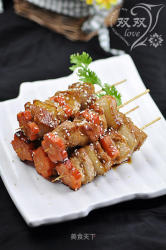 巧用平底锅做烧烤风味鸡肉串——叉烧鸡肉串