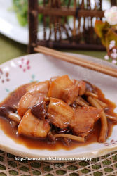 茶树菇烧肉