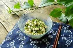 #春食野菜香#香椿拌豆腐