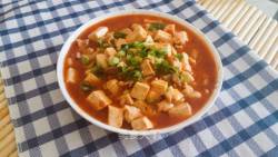 茄汁鸡丁浇豆腐