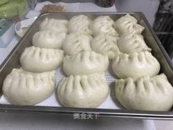 韭菜蘑菇鲜肉包