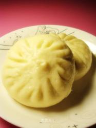 萝卜猪肉蒸包