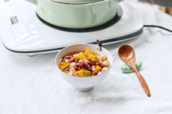 板栗南瓜莲子腰豆糖水