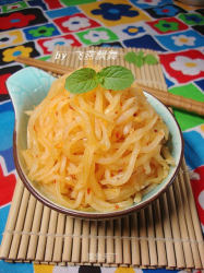 酸辣开胃小凉菜------【酸辣萝卜丝】