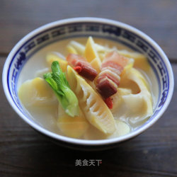 腌笃鲜 咸肉炖春笋